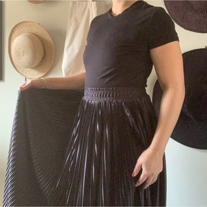 American Apparel accordion pleat full length skirt